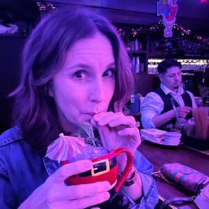 Meet your Posher, KayTee